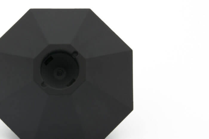 The Nix Pro light source is shown