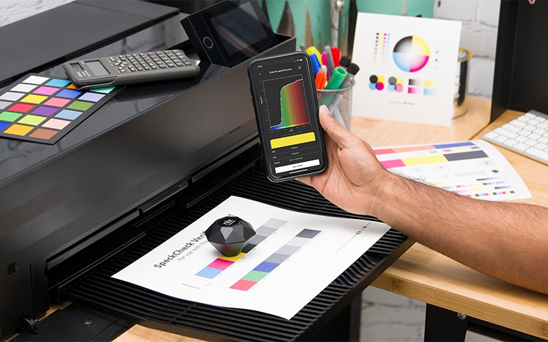 Spectrophotometer scanning test print